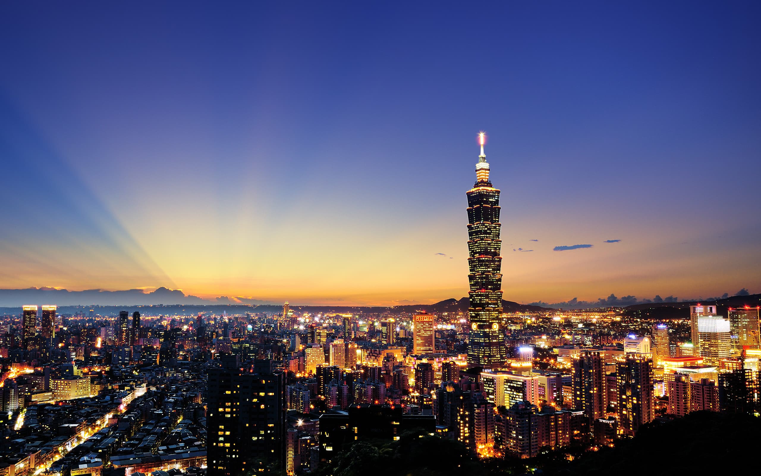 Taiwan City Skyline